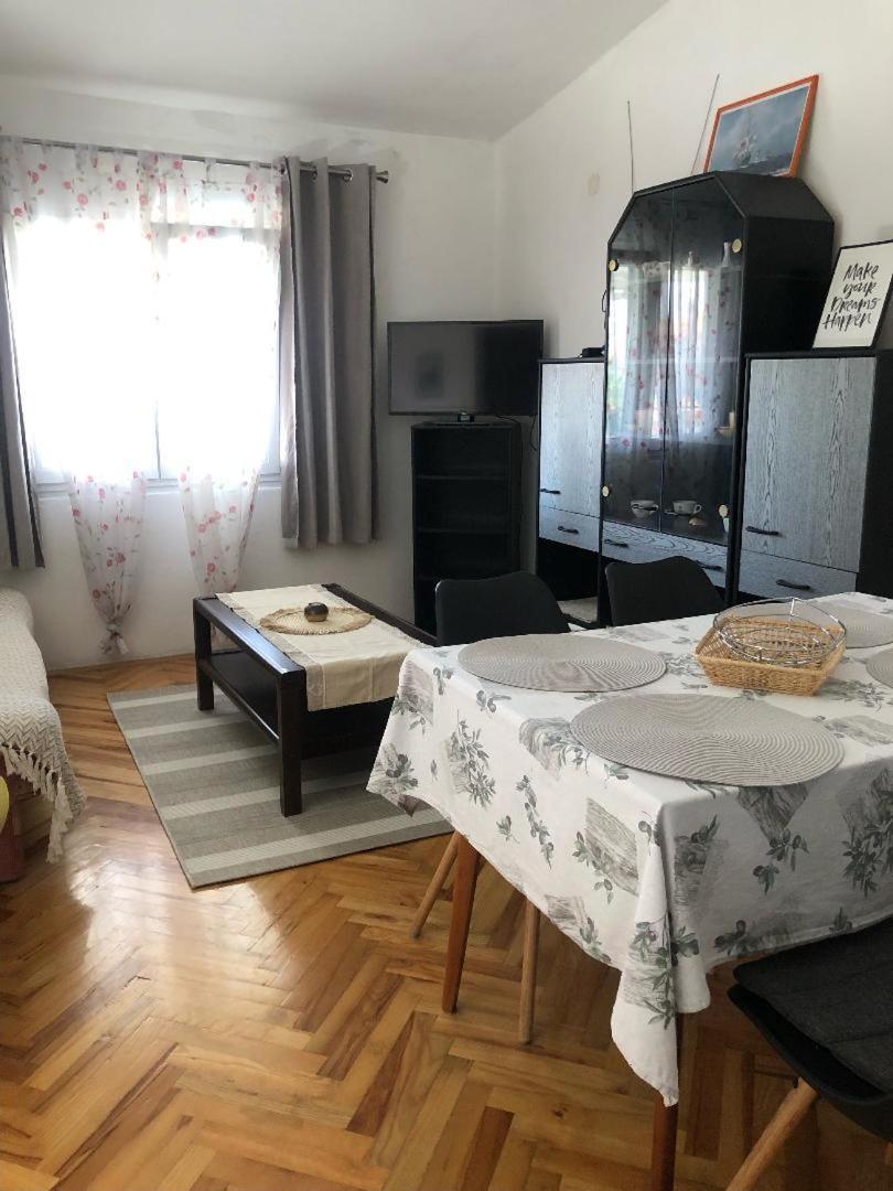 Apartman Suky Sukosan Exterior photo